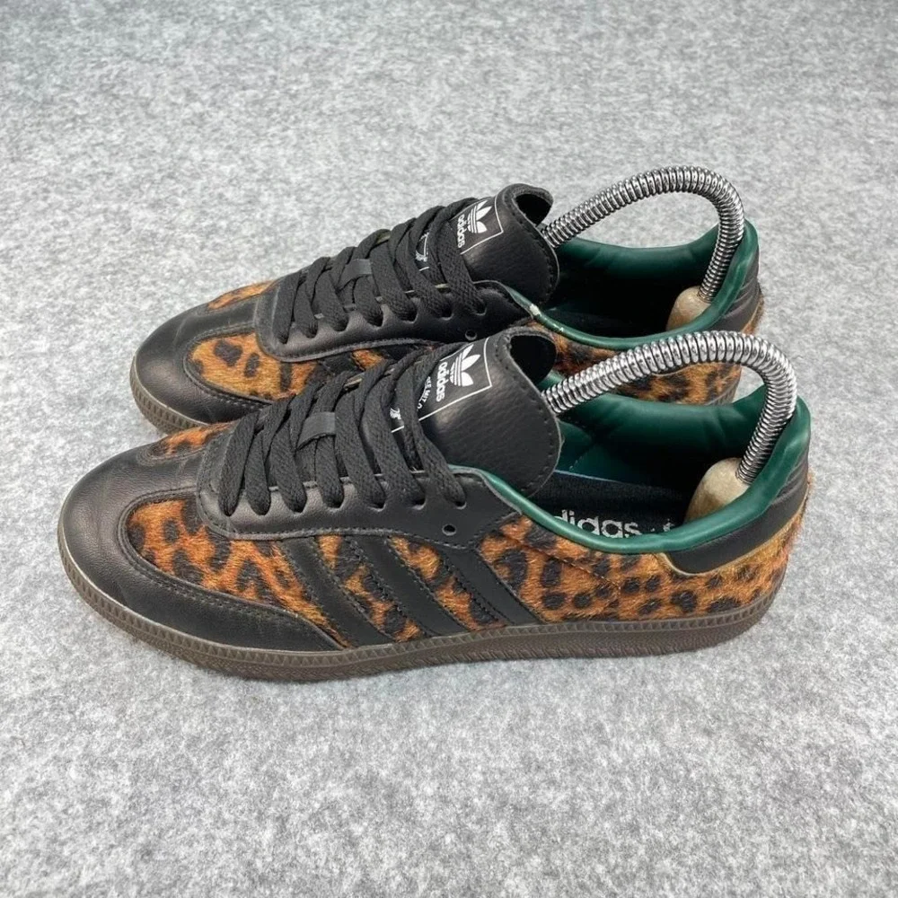 adidas Wmns Samba OG 'Cheetah Pack - Collegiate Green'
. Size US 6 - Picture 1 of 6